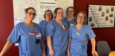 Gruppbild på arbetsteamet på Norrlidens hälsocentral 